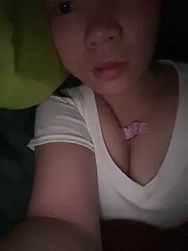 DoliceGirl2k online show from February 2026 03:20:01 PM