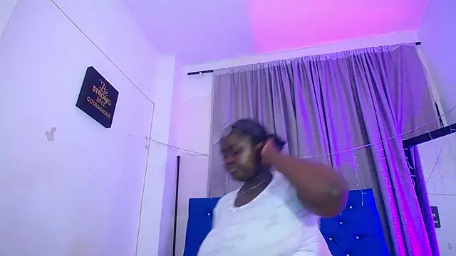 Snapshot of neighbor-ebony chatting on July 2026 03:07:02 AM neighbor-ebony online show from July 2026 03:07:02 AM