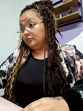 Snapshot of SweettSin chatting on March 2026 04:35:02 AM SweettSin online show from March 2026 04:35:02 AM