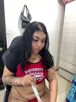 Snapshot of big_booty_girl chatting on March 2026 12:10:02 AM big booty girl online show from March 2026 12:10:02 AM