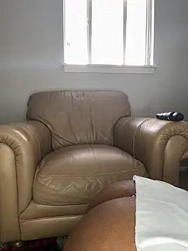 Ebony Queeen online show from April 2026 04:35:01 PM