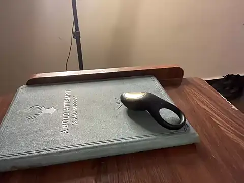 Hersheykaur online show from March 2026 10:59:01 PM