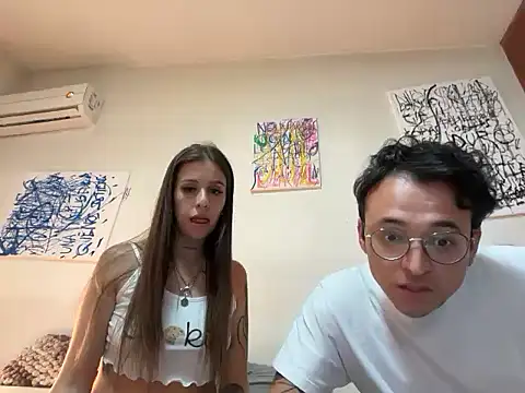 Snapshot of mainotyours chatting on February 2026 01:36:02 AM mainotyours online show from February 2026 01:36:02 AM