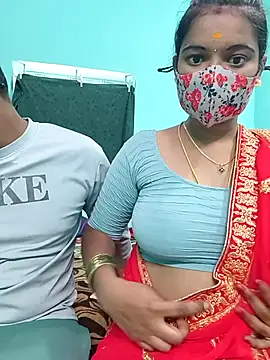 Snapshot of Tamilkannadacouple chatting on February 2026 09:08:02 AM Tamilkannadacouple online show from February 2026 09:08:02 AM