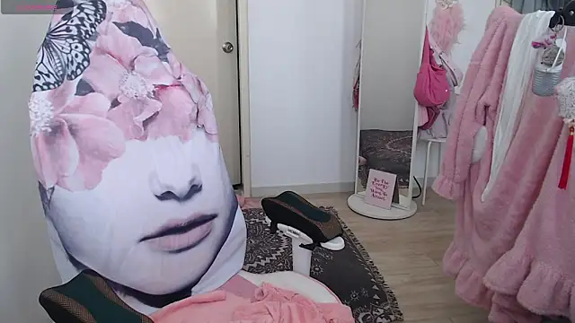MyAsianWaifu online show from May 2026 05:04:01 AM