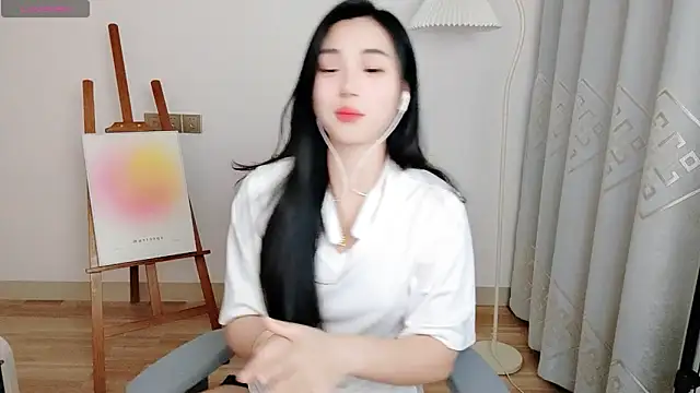 Snapshot of TT-AFGLOO chatting on February 2026 01:44:02 PM TT-AFGLOO online show from February 2026 01:44:02 PM