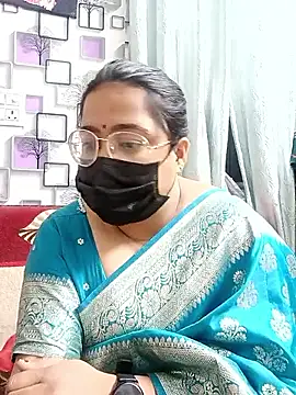 Snapshot of GangbangCouple chatting on February 2026 05:43:01 PM GangbangCouple online show from February 2026 05:43:01 PM