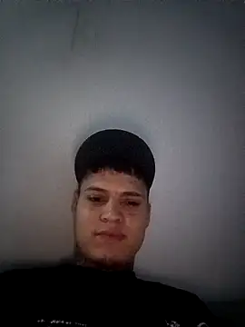 elvaquero06 online show from February 2026 11:16:01 PM