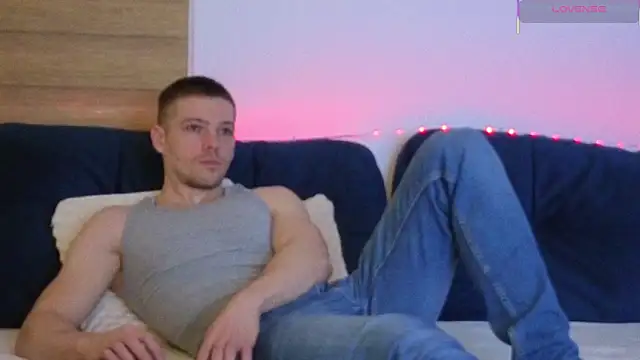 JulianTurner online show from February 2026 09:42:01 AM