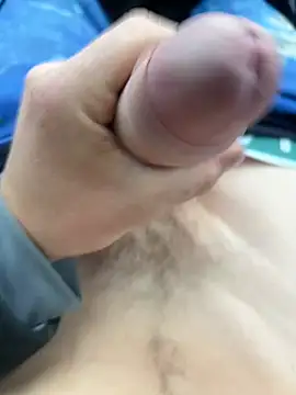 enormebitedu31 online show from May 2026 06:44:01 AM