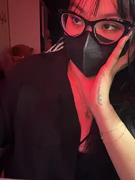 HaleyKin online show from March 2026 01:22:02 PM