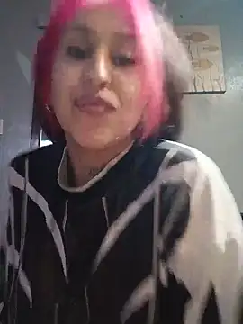 Sammi1995 online show from June 2026 06:13:01 AM