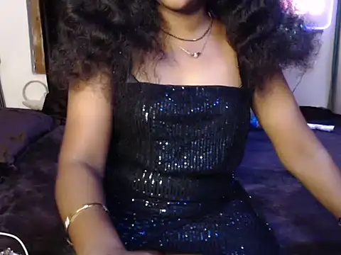 Snapshot of VixenNandhu chatting on May 2026 05:55:01 PM VixenNandhu online show from May 2026 05:55:01 PM