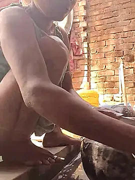 Sweet-runi online show from March 2026 04:41:01 AM