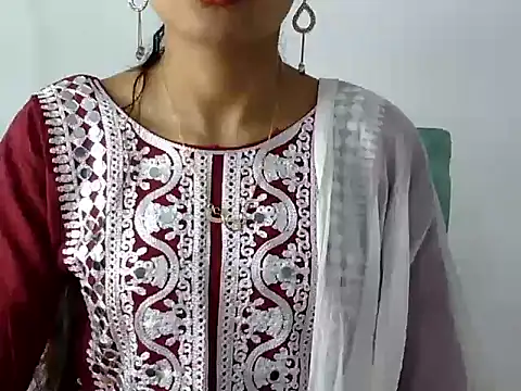 Snapshot of Mehaak_ chatting on February 2026 05:41:01 AM Mehaak online show from February 2026 05:41:01 AM