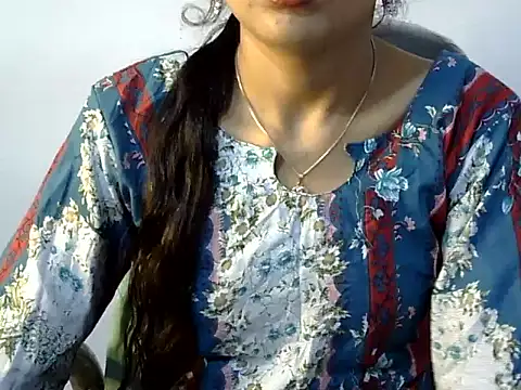 Snapshot of Mehaak_ chatting on February 2026 04:06:01 PM Mehaak online show from February 2026 04:06:01 PM