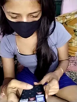 Naina-hott online show from March 2026 07:14:02 PM