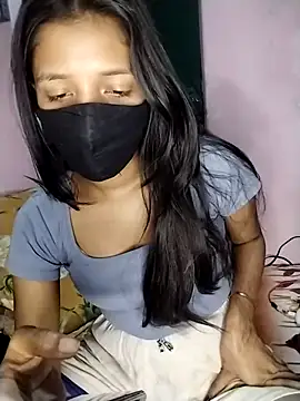 Naina-hott online show from February 2026 07:55:01 PM