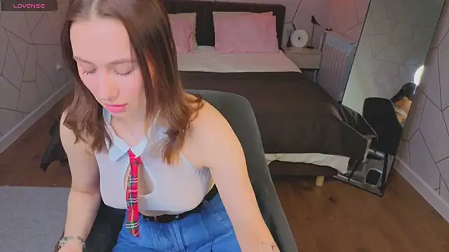  Kiki angel  online show from April 2026 09:27:01 AM