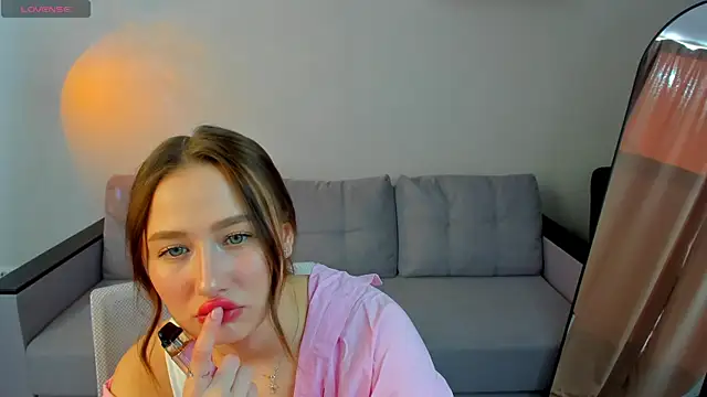 Kiki angel  online show from June 2026 01:05:01 AM