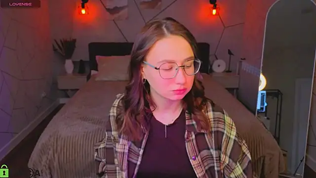  Kiki angel  online show from April 2026 09:38:02 AM