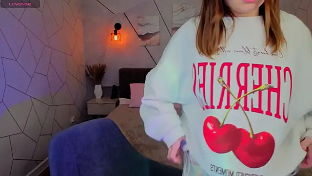  Kiki angel  online show from April 2026 01:13:02 AM