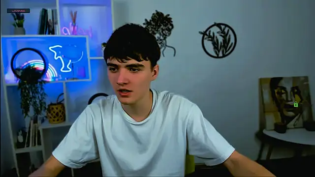 emil lucky online show from February 2026 12:39:01 PM