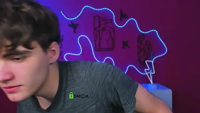 emil lucky online show from April 2026 09:32:01 PM