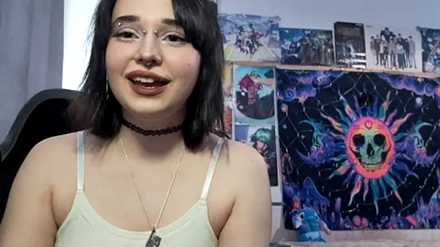 Snapshot of PureSofia chatting on February 2026 01:18:02 PM PureSofia online show from February 2026 01:18:02 PM