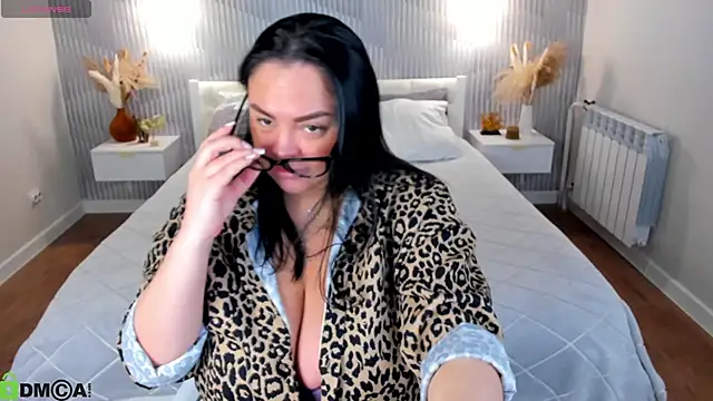 adele crown online show from February 2026 01:24:02 AM