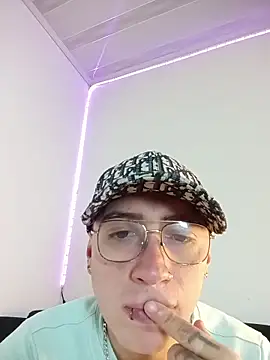 Emmanuel Lust online show from February 2026 11:51:01 AM