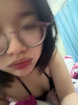 Alicia-a online show from March 2026 12:13:02 PM