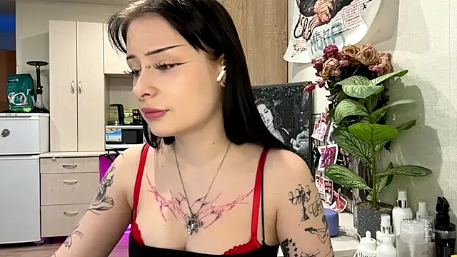 annicefeel online show from February 2026 02:29:01 PM