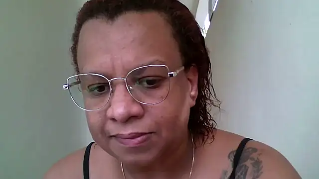 Mineirasafada2026 online show from April 2026 03:18:01 PM