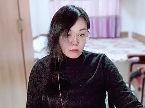 yingying1222 online show from March 2026 12:00:01 PM