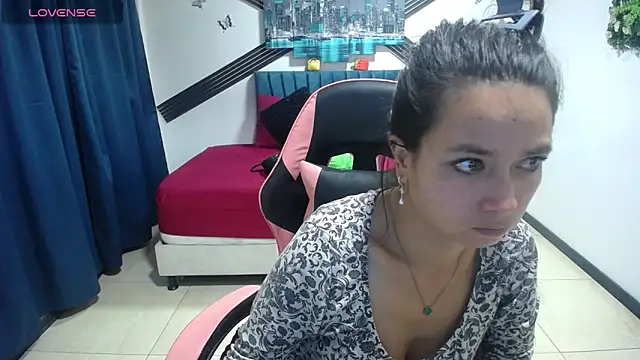 Tamytrickss1 online show from May 2026 11:21:02 AM