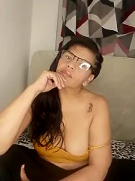 jennifer 0717 online show from April 2026 02:18:02 AM