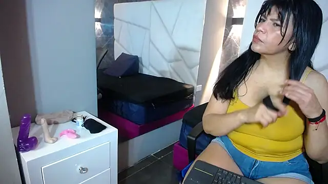 jennifer 0717 online show from March 2026 12:32:02 AM