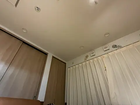 shizuku-kun211 online show from July 2026 06:20:01 PM