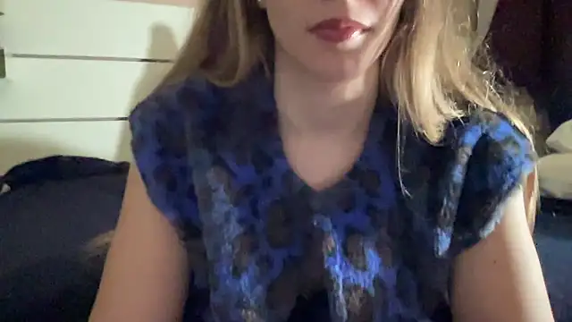 petiteetoile online show from February 2026 05:00:02 PM