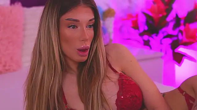 EllinaNuria online show from March 2026 04:44:02 AM