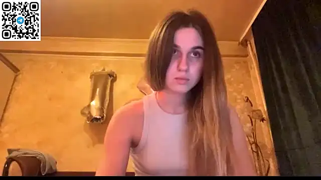 Snapshot of LovelySilk_63 chatting on May 2026 06:55:02 PM LovelySilk 63 online show from May 2026 06:55:02 PM
