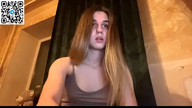 Snapshot of LovelySilk_63 chatting on May 2026 07:12:01 PM LovelySilk 63 online show from May 2026 07:12:01 PM