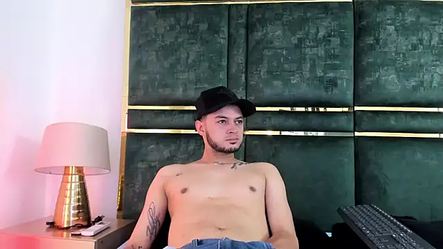 GaelyCoral online show from March 2026 11:21:02 AM