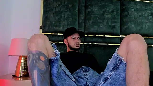 GaelyCoral online show from March 2026 11:39:02 AM