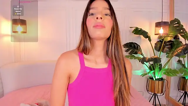 Nicole Whittee online show from April 2026 09:27:02 PM