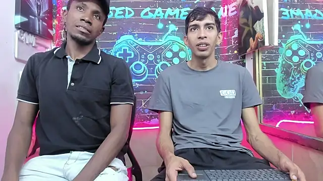 Jeanpieroo26 online show from April 2026 08:45:02 PM