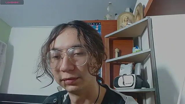 najimi uwu  online show from February 2026 02:01:02 AM