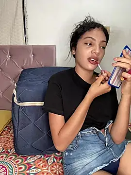 Snapshot of Britney__Latina chatting on February 2026 02:25:01 AM Britney Latina online show from February 2026 02:25:01 AM