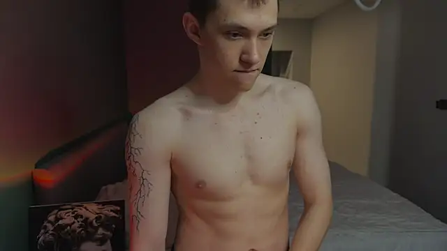 cronck52 online show from February 2026 08:09:02 PM